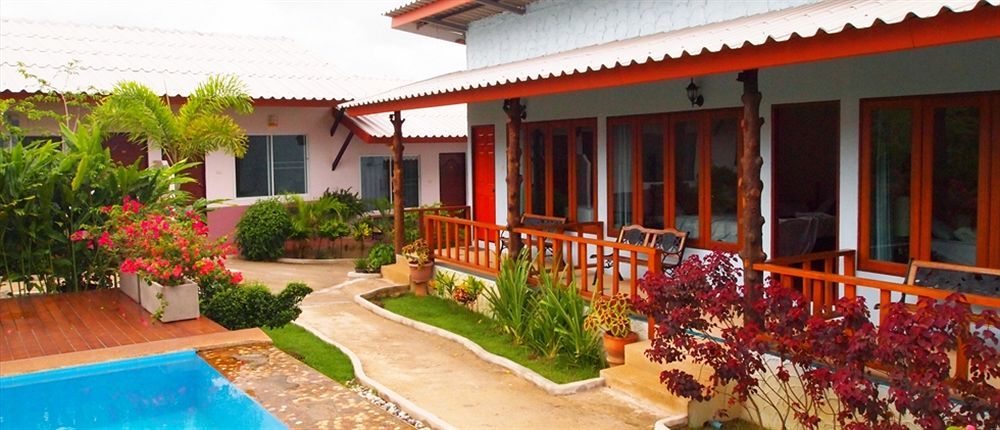 Phuket Muay Thai House Chalong Εξωτερικό φωτογραφία