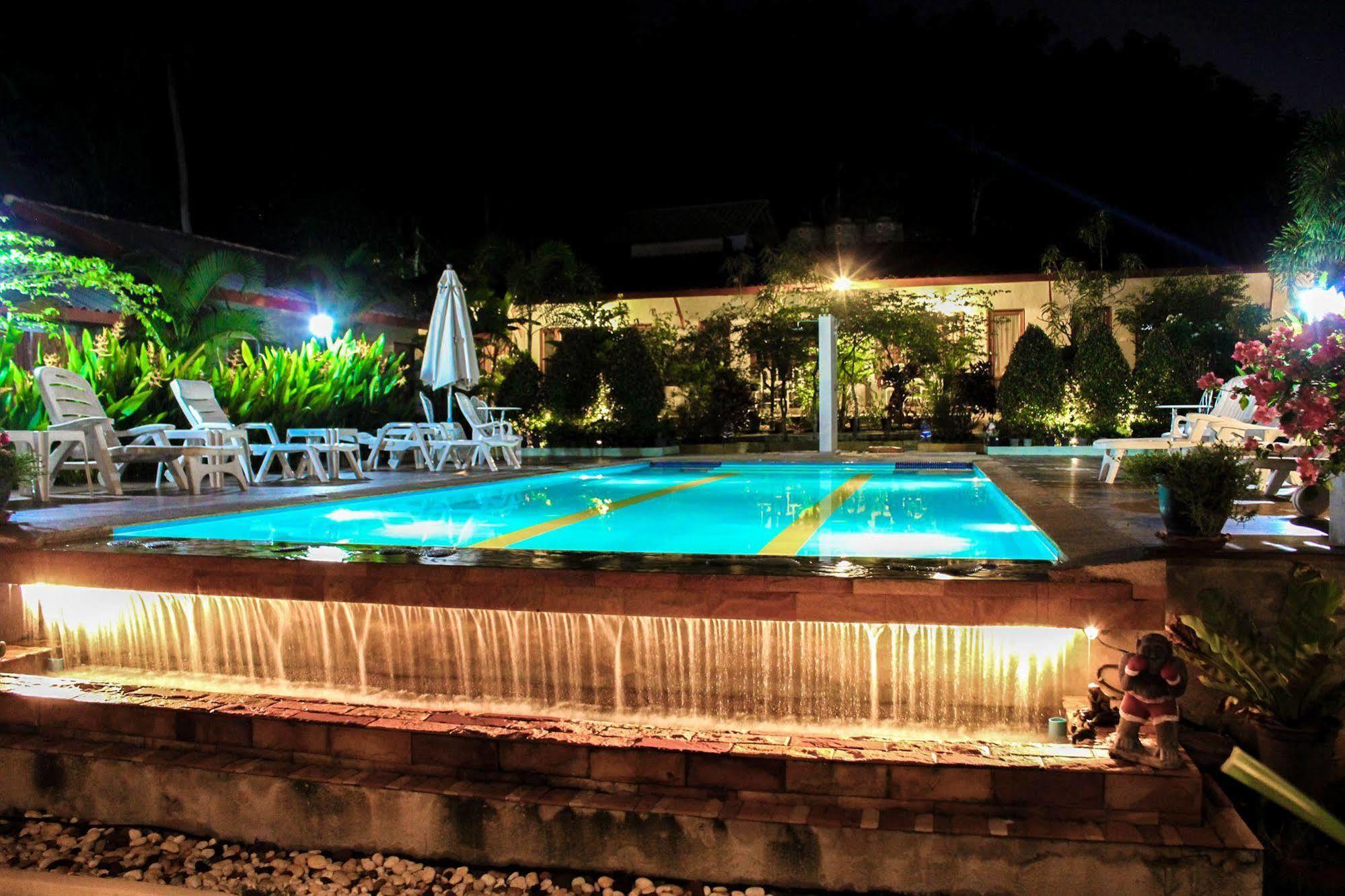 Phuket Muay Thai House Chalong Εξωτερικό φωτογραφία